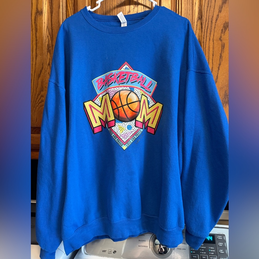 Jerzees Blue "Basketball Mom" Sweatshirt 2XL